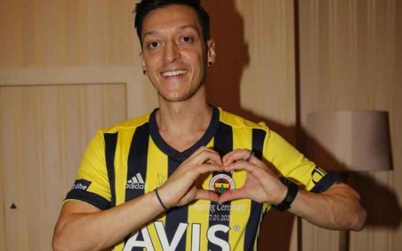 Keinginan Raffi Ahmad Rekrut Mesut Ozil ke RANS Cilegon FC Disorot Media Asing 