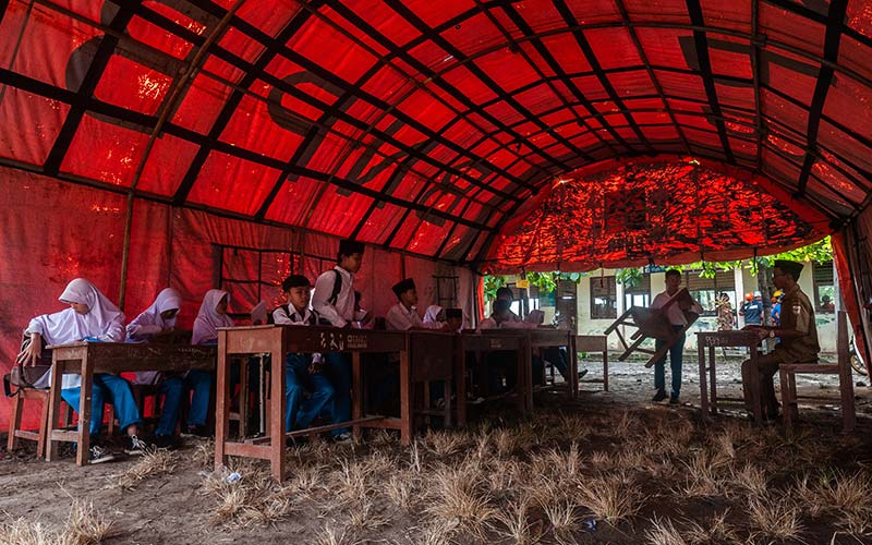  Pasca Gempa Bumi, Siswa di Banten Terpaksa Belajar di Tenda Darurat Karena Gedung Sekolah Rusak