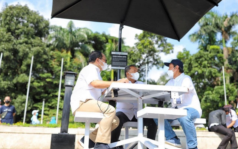  Saung Tenaga Surya Hadir di Taman Tegalega