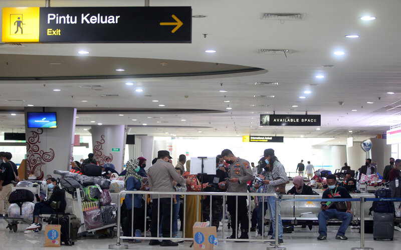  Gelombang Kepulangan PMI Meningkat, Ini Persiapan Jatim