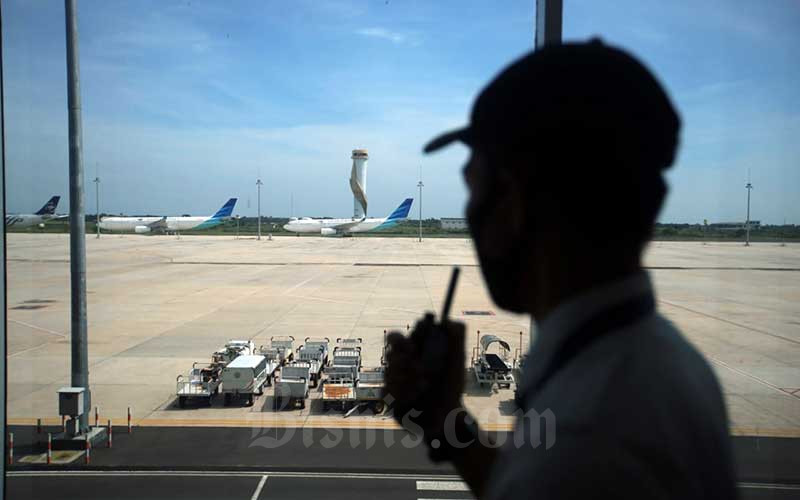  REVITALISASI BANDARA HALIM : Maskapai Kargo Pindah ke Kertajati