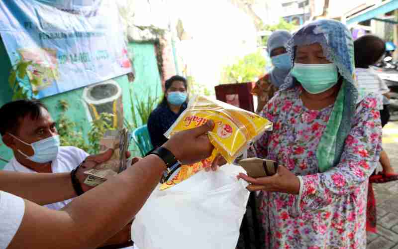  Surabaya Terus Gencarkan Operasi Pasar Minyak Goreng