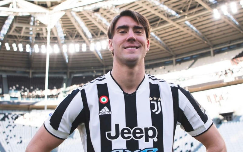  Vlahovic Janji Berikan yang Terbaik untuk Juventus