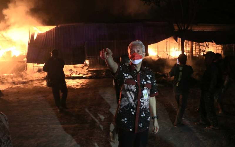  Relokasi Pasar Johar Terbakar, Ganjar Minta Pedagang Diprioritaskan