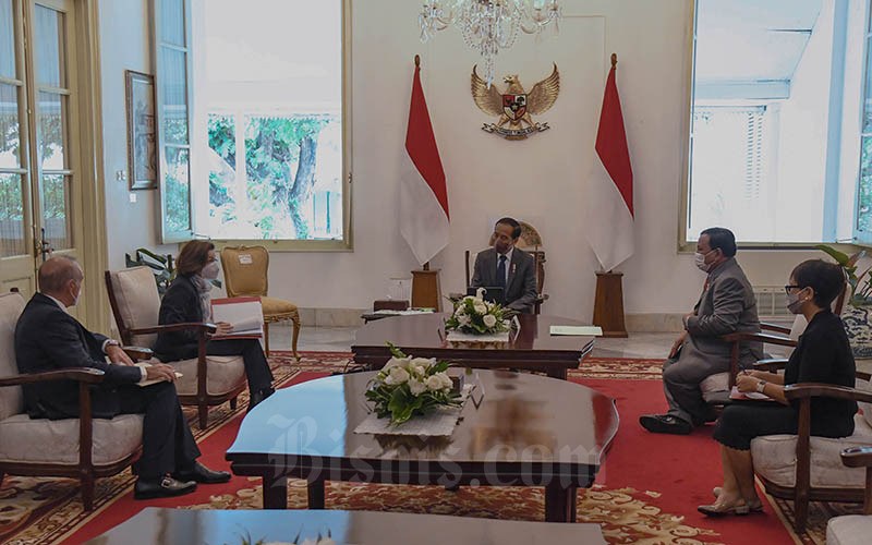  Presiden Menerima Kunjungan Menteri Angkatan Bersenjata Republik Prancis