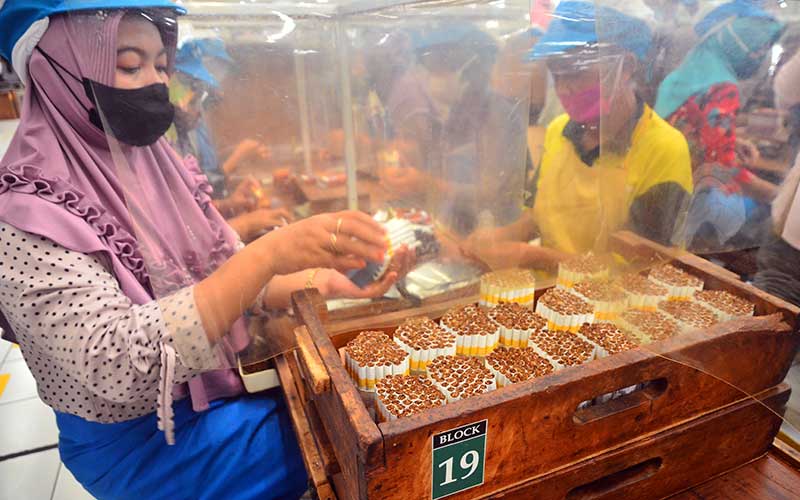  Hadapi Tantangan, Analis Rekomendasikan Netral ke Saham Rokok