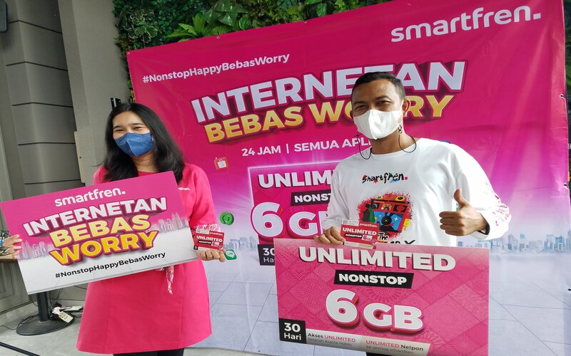  Smartfren Menargetkan Raih Dua Besar Pasar Data Lewat Paket Internet Kompetitif