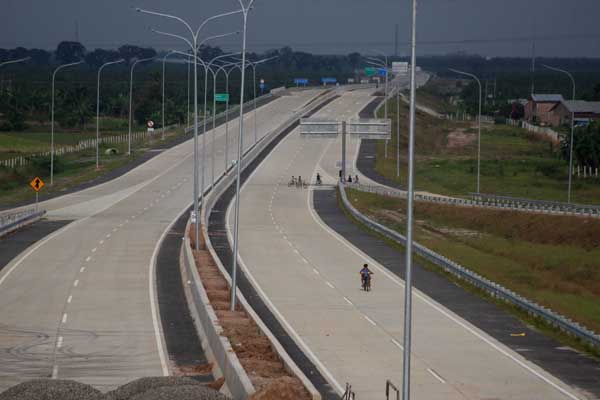  Eksekusi Lahan Tol di Serdang Bedagai Ricuh, Warga Tak Terima Tanahnya Hanya Dibayar Rp78.000 Per Meter