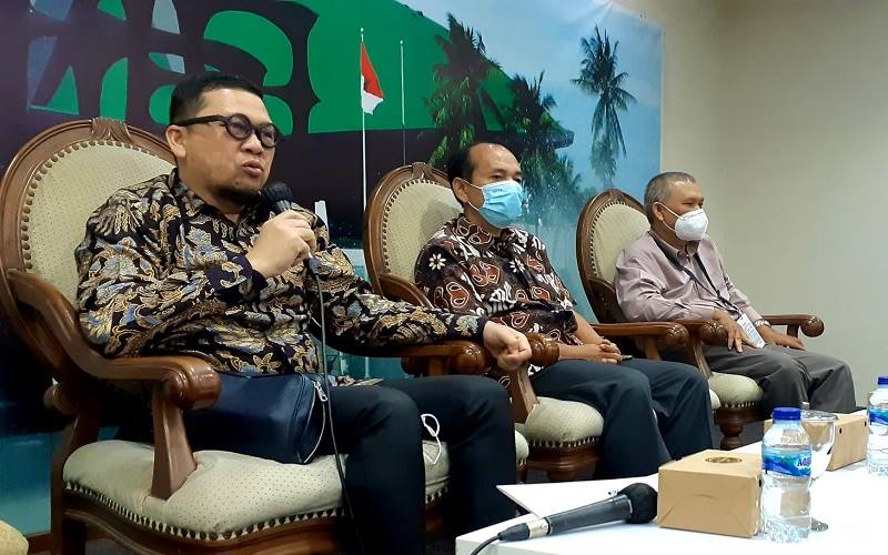  KOMISIONER KPU DAN ANGGOTA BAWASLU 2022—2027 : Komisi II DPR Mempertimbangkan Aspek Politik