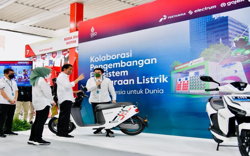  Gojek: Uji Coba Motor Listrik Dapat Respons Positif dari Driver dan Penumpang