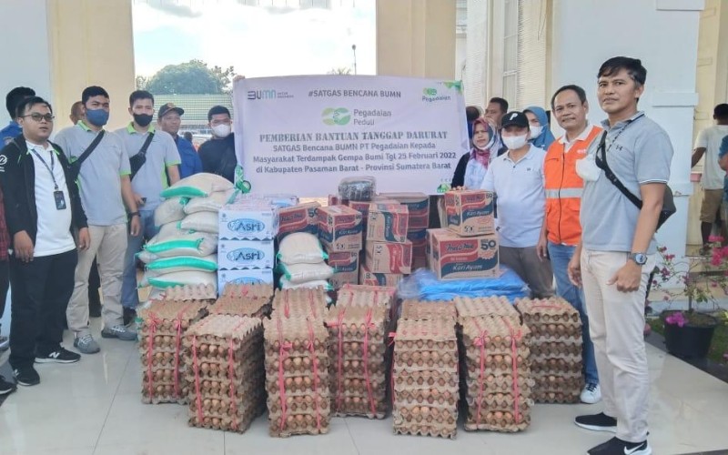  Pegadaian Kanwil Pekanbaru Kirim Bantuan untuk Korban Gempa Sumbar 