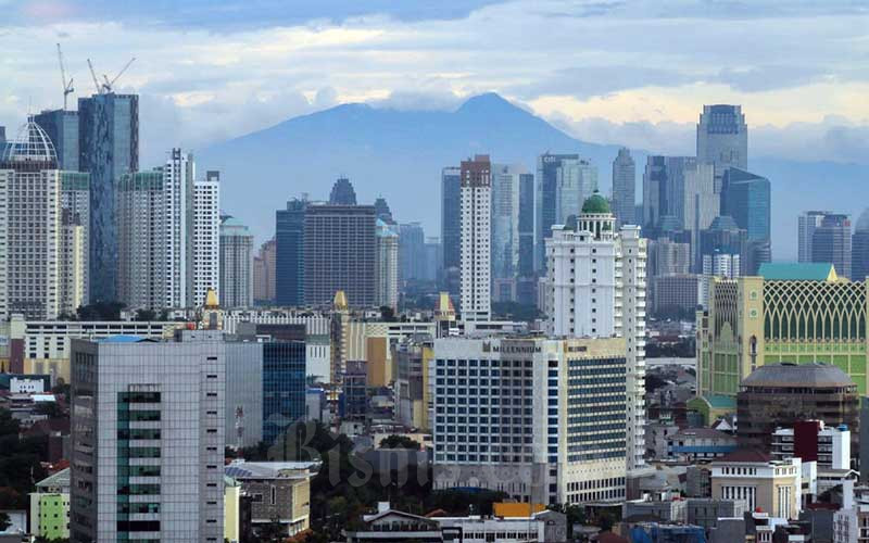 Pemandangan gedung bertingkat di Jakarta. /Bisnis-Arief Hermawan P
