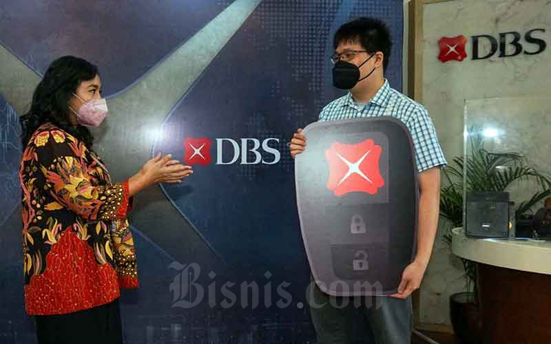  Bank DBS Indonesia Serahkan Hadiah DBSI Spring Festival: Roaring to Win 2022