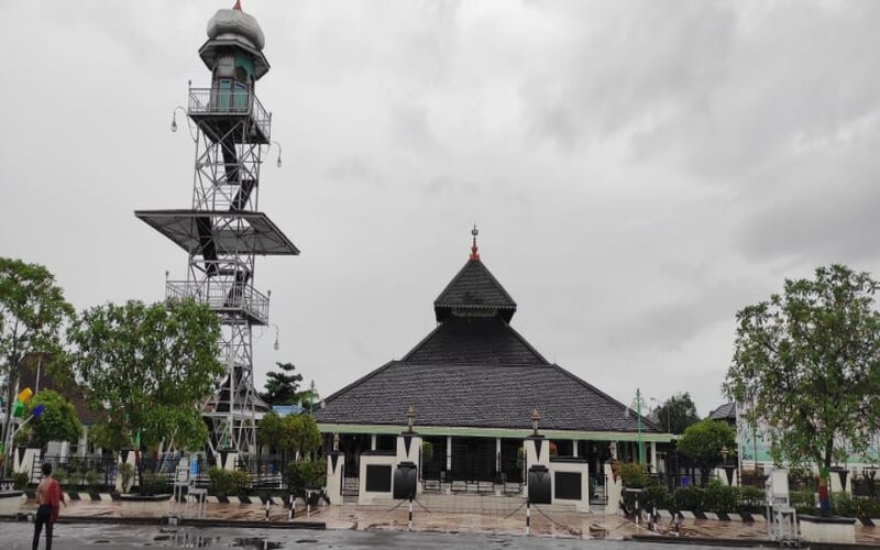  Demak Mengandalkan Geliat Wisata Religi