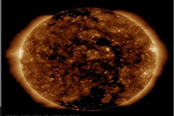  Awas! 2 Badai Geomagnetik akan Menyerang Bumi Hari ini