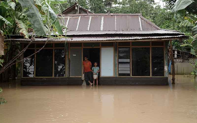  Banjir Rendam Wilayah Selatan Jawa Tengah