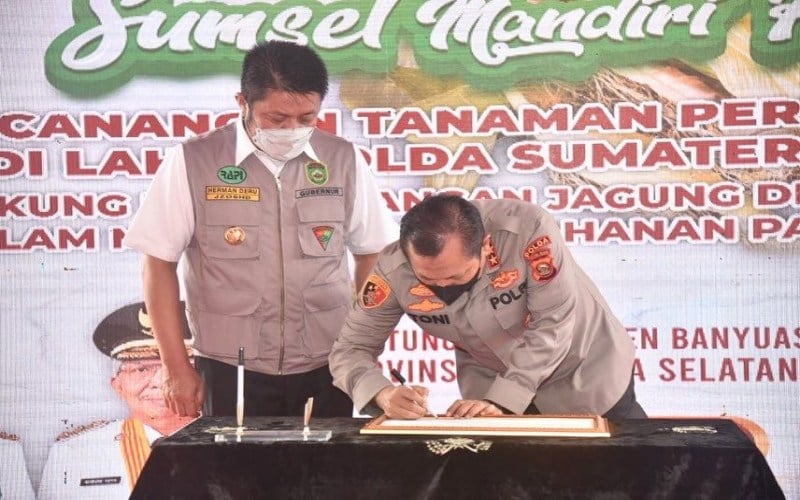  Sumsel Gandeng Polda Tanam Jagung Seluas 200 Hektare