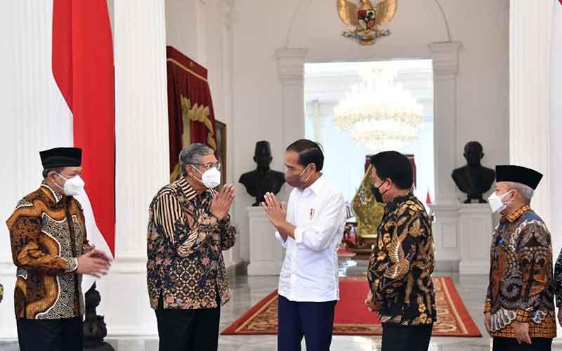  Presiden Joko Widodo Terima 14 Nama Calon Anggota BPKH