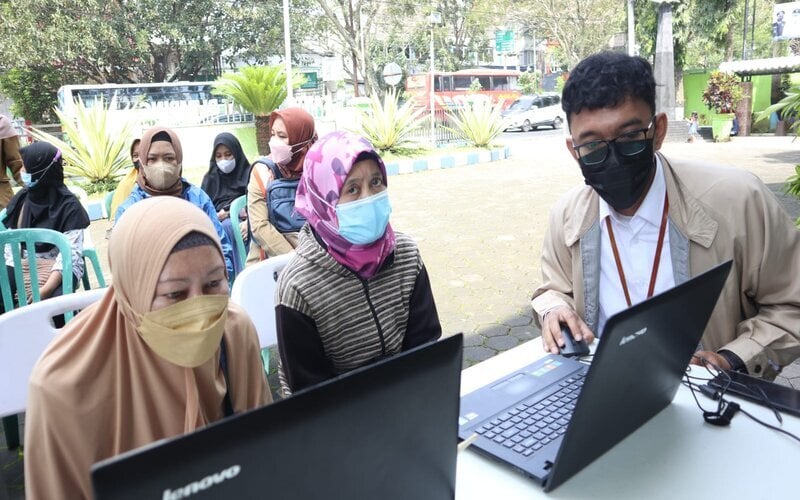  Pemkot Malang Berikan Layanan Jemput Perizinan