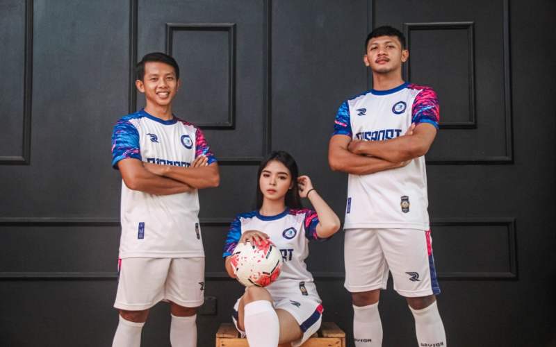  Mencari Cuan dari Peluang Bisnis Jersey