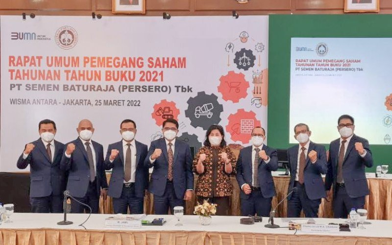 PT Semen Baturaja (Persero) Tbk (SMBR) merombak jajaran direksi dan komisaris dalam Rapat Umum Pemegang Saham Tahunan (RUPST) Tahun Buku 2021 pada Jumat (25/3/2022).