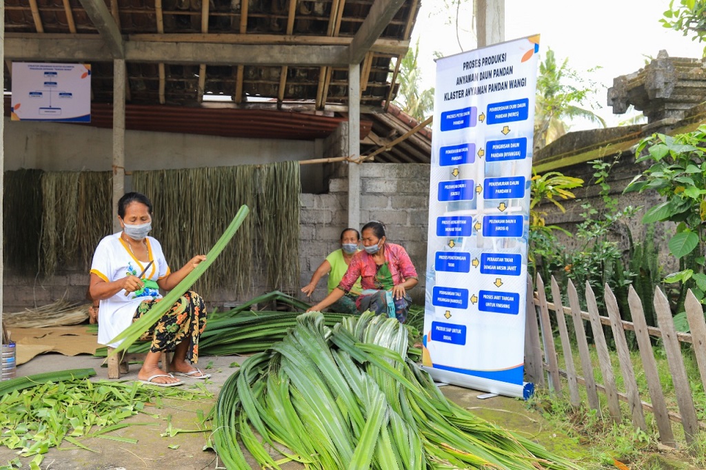  Kelompok Usaha Ini Sulap Daun Pandan Jadi Kerajinan, Pemberdayaan UMKM Binaan BRI Semakin Berkembang