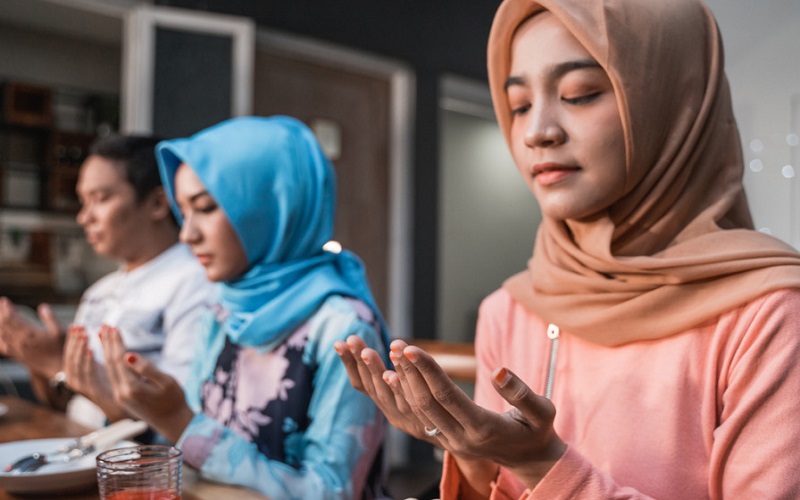  Simak! 6 Lafal Niat Puasa Ramadan Beserta Artinya