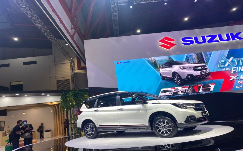  Suzuki Luncurkan XL7 Alpha FF di IIMS 2022, Banderol Mulai Rp294 Juta