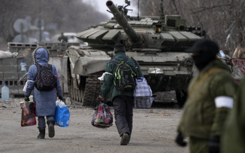  Tolak Menyerah, Rusia Ancam Habisi Pasukan Ukraina di Mariupol!