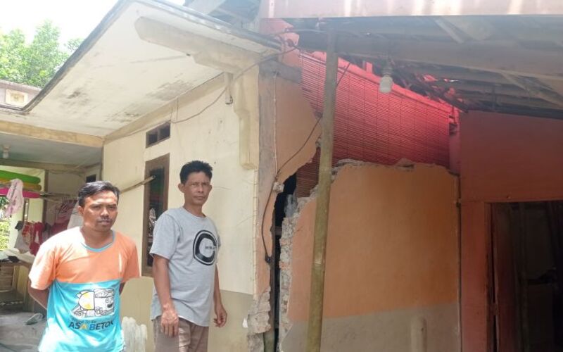  Korban Tanah Bergerak di Lebak Menerima Dana Tunggu Hunian