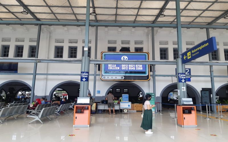  Jadi Syarat Mudik, Layanan Vaksin Booster Ada di Stasiun Gambir dan Pasar Senen