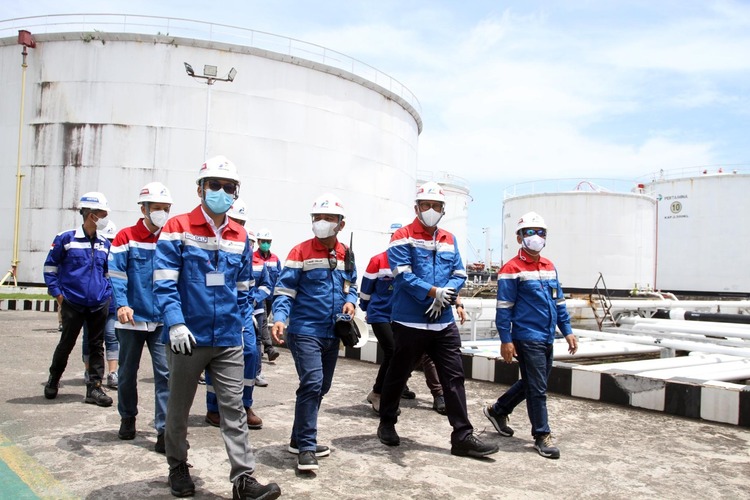  Pertamina Tingkatkan Pasokan LPG dan BBM Hingga 15 Persen