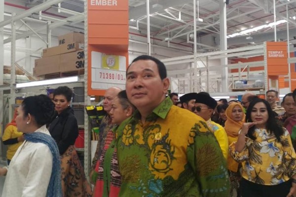Hutomo Mandala Putra atau Tommy Soeharto kembali fokus mengembangkan Goro, yaitu bisnis di sektor retail untuk turut mendorong sektor UKM nasional berkembang./Bisnis-Istimewa