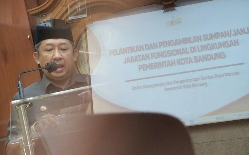  Rampingkan Birokrasi, Pemkot Bandung Lantik 28 Pejabat Fungsional