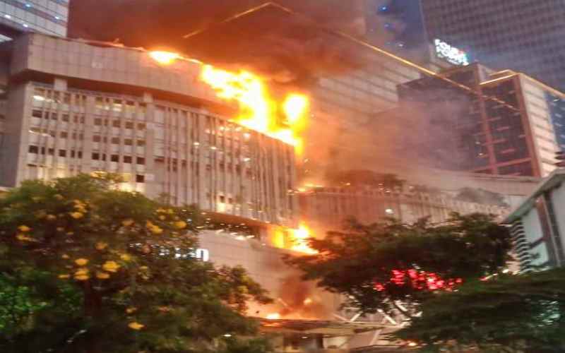  Tunjungan Plaza Kebakaran, Penyebabnya Masih Belum Diketahui