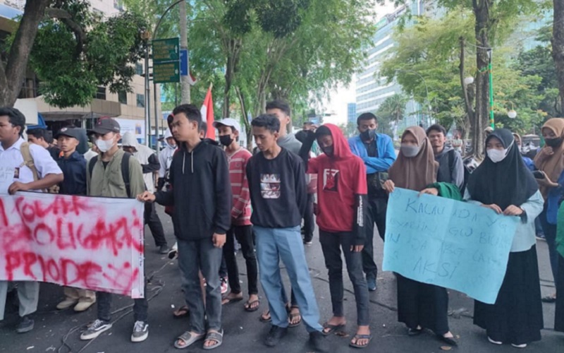  Saat Para Pelajar Dilarang Gabung dalam Demo Tolak Perpanjangan Masa Jabatan Presiden