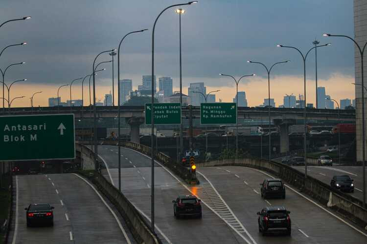  Konektivitas Terus Dipacu, Apa Kabar Progres Lelang Jalan Tol?