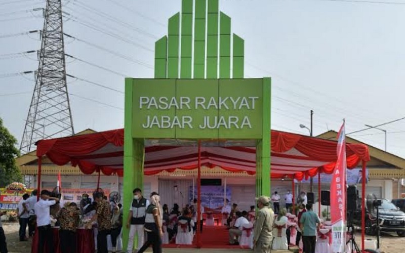 Pemprov Jabar memulai program Pasar Juara pada 2019 dan menyelesaikan 21 revitalisasi di 18 kab/kota, di mana tiga pasar di antaranya dilakukan dua kali revitalisasi.