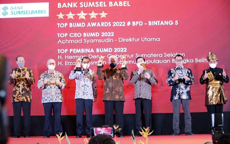  Bank Sumsel Babel Sabet TOP BUMD AWARDS Bintang 5