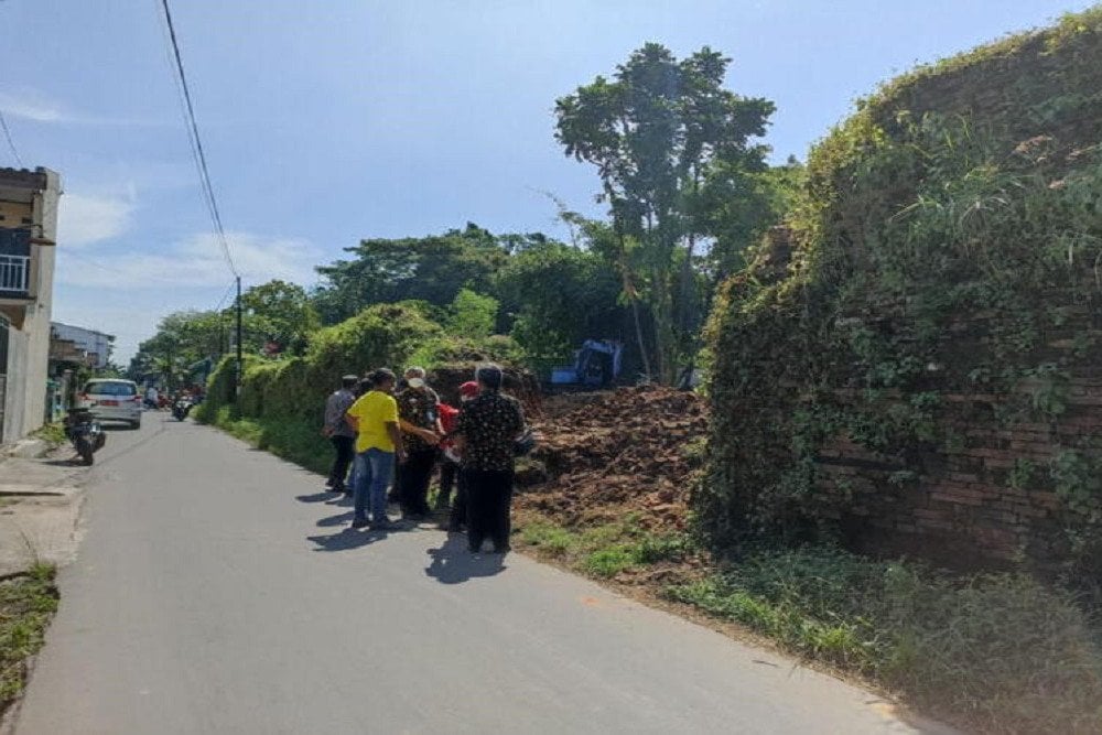  Polisi Minta Keterangan Saksi Perihal Pembongkaran Tembok Bekas Keraton Kartasura