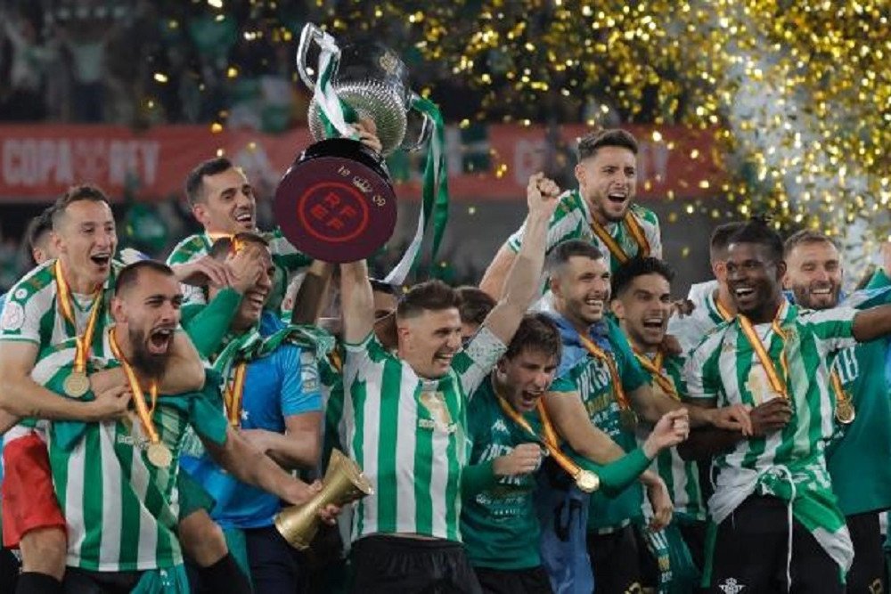 Selebrasi Real Betis juara Copa del Rey / Reuters