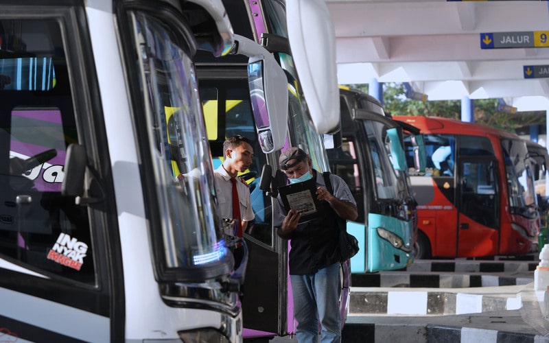  Gelombang Besar Pemudik dari Jakarta Mengalir ke Daerah