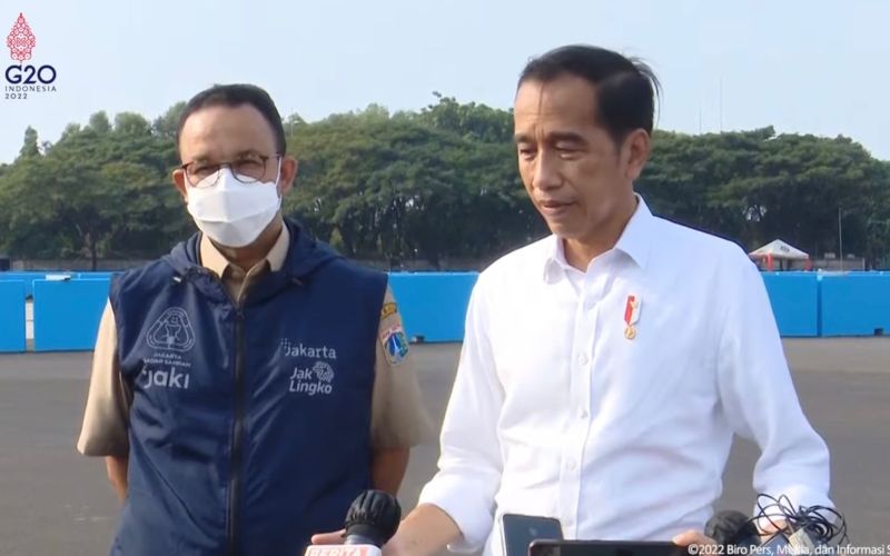 Jokowi Tinjau Sirkut Formula E Bareng Anies, Rocky Gerung Sindir PSI