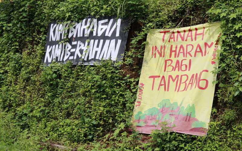 Ilustrasi. Spanduk penolakan warga atas rencana penambangan di Desa Wadas./Bisnis-Muhammad Faisal Nur Ikhsan.