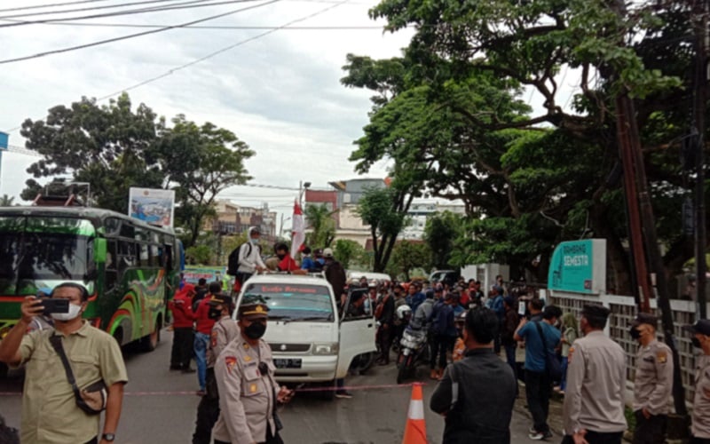  Karyawan PT Bumi Rambang Kramajaya Tuntut THR Dibayar Full