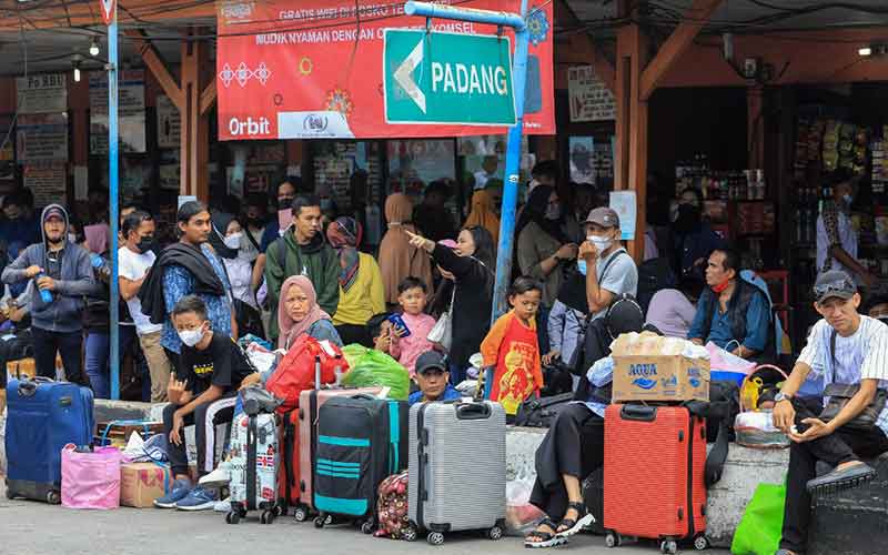  H-6 Lebaran, Terminal Kallideres Mulai Dipadati Pemudik