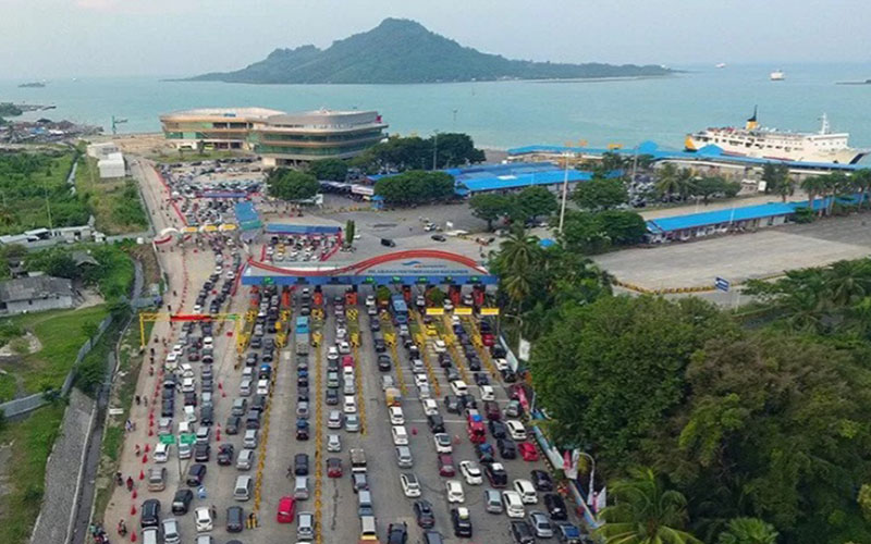  3.918 Kendaraan Telah Melintas di Gerbang Tol Bakauheni Selatan