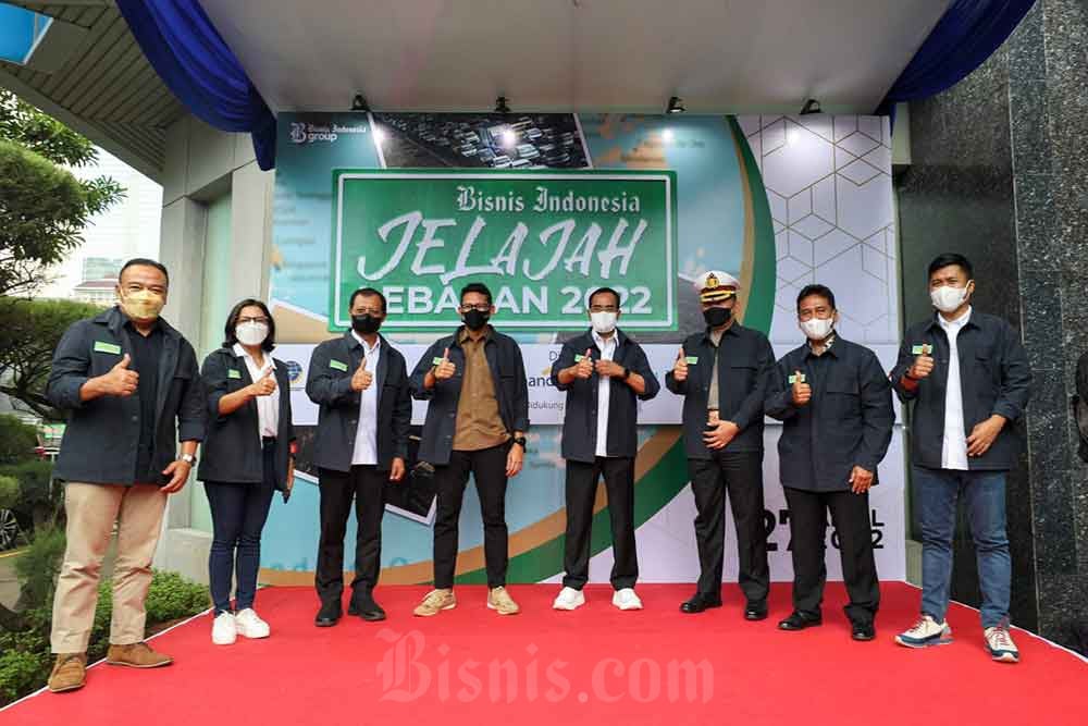  Menparekraf dan Menhub Lepas Tim Jelajah Lebaran Harian Bisnis Indonesia 2022