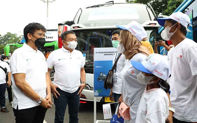  Telkom Berangkatkan Pemudik ke 39 Kota Tujuan di Pulau Jawa