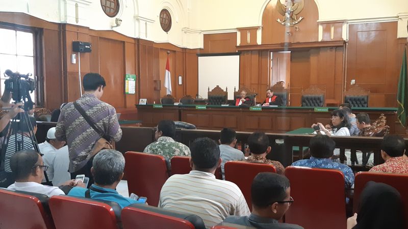 Suasana sidang Penundaan Kewajiban Pembayaran Utang (PKPU) Merpati di Pengadilan Niaga (PN) Surabaya, Jawa Timur, Rabu (7/11)./Bisnis-Peni Widarti